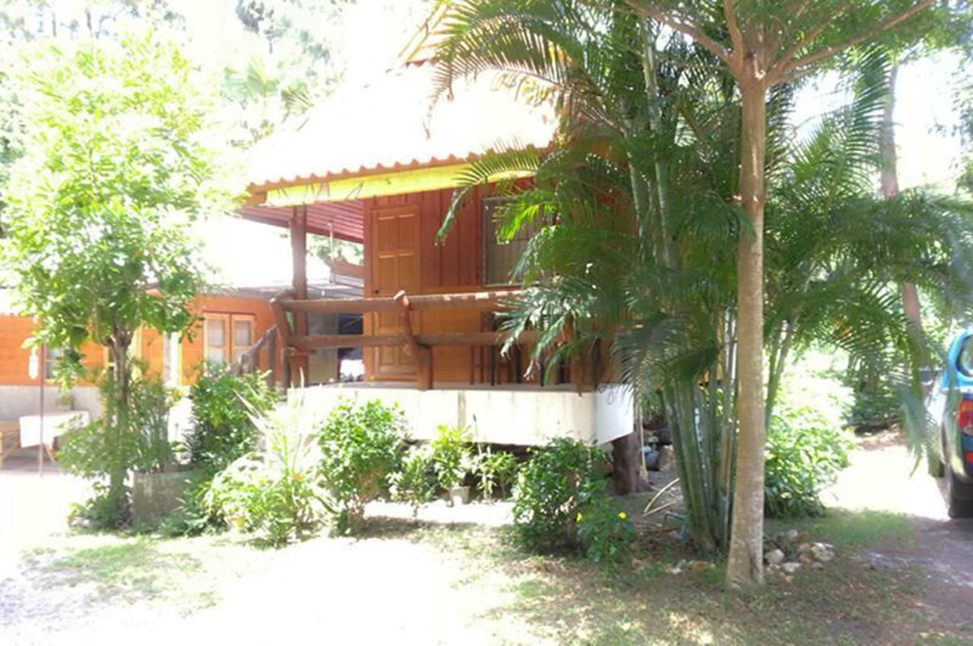 บ้านสนมณีโฮมสเตย์ Bansonmanee Homestay Khanom Extérieur photo